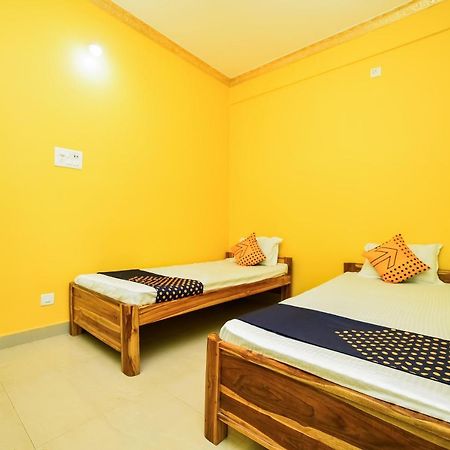 Spot On Sln Grand Hotel Madanapalle Ngoại thất bức ảnh